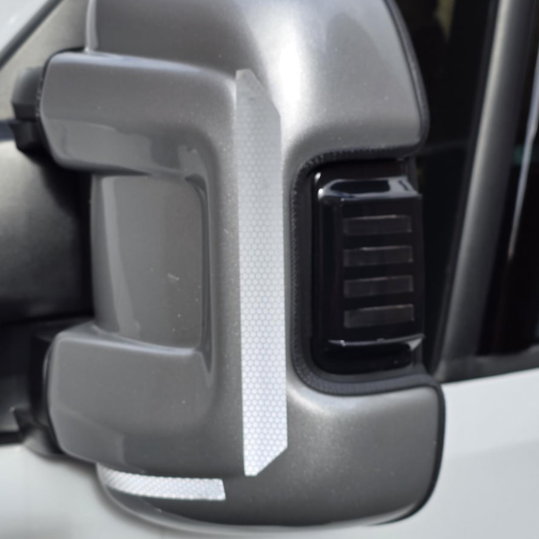 Opel Movano Spiegelblinker LED mit Smoke-Glas – Seitenblinker im Außenspiegel, Set (2 Stück)