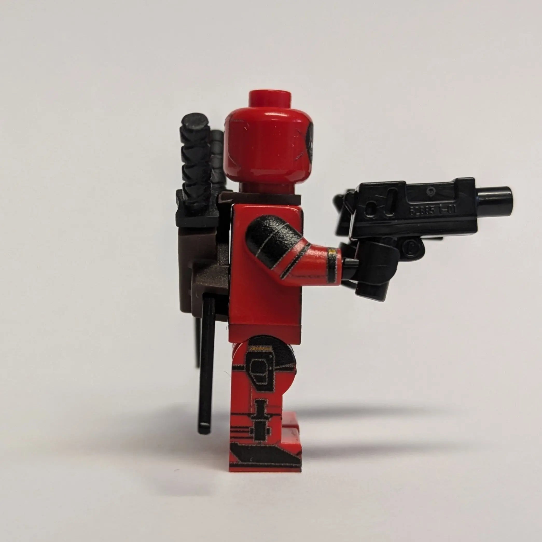 "Brickpool" Minifigur by MBB-Custom