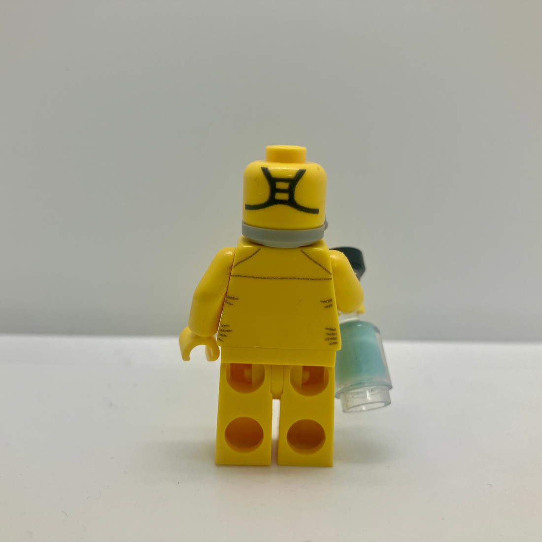 „Milchkoch Wüstenräuber“ Custom-Minifigur – satirisches Wüsten-Design inkl. Milchflasche | UV-Druck | Original LEGO® Teile | MBB-Custom