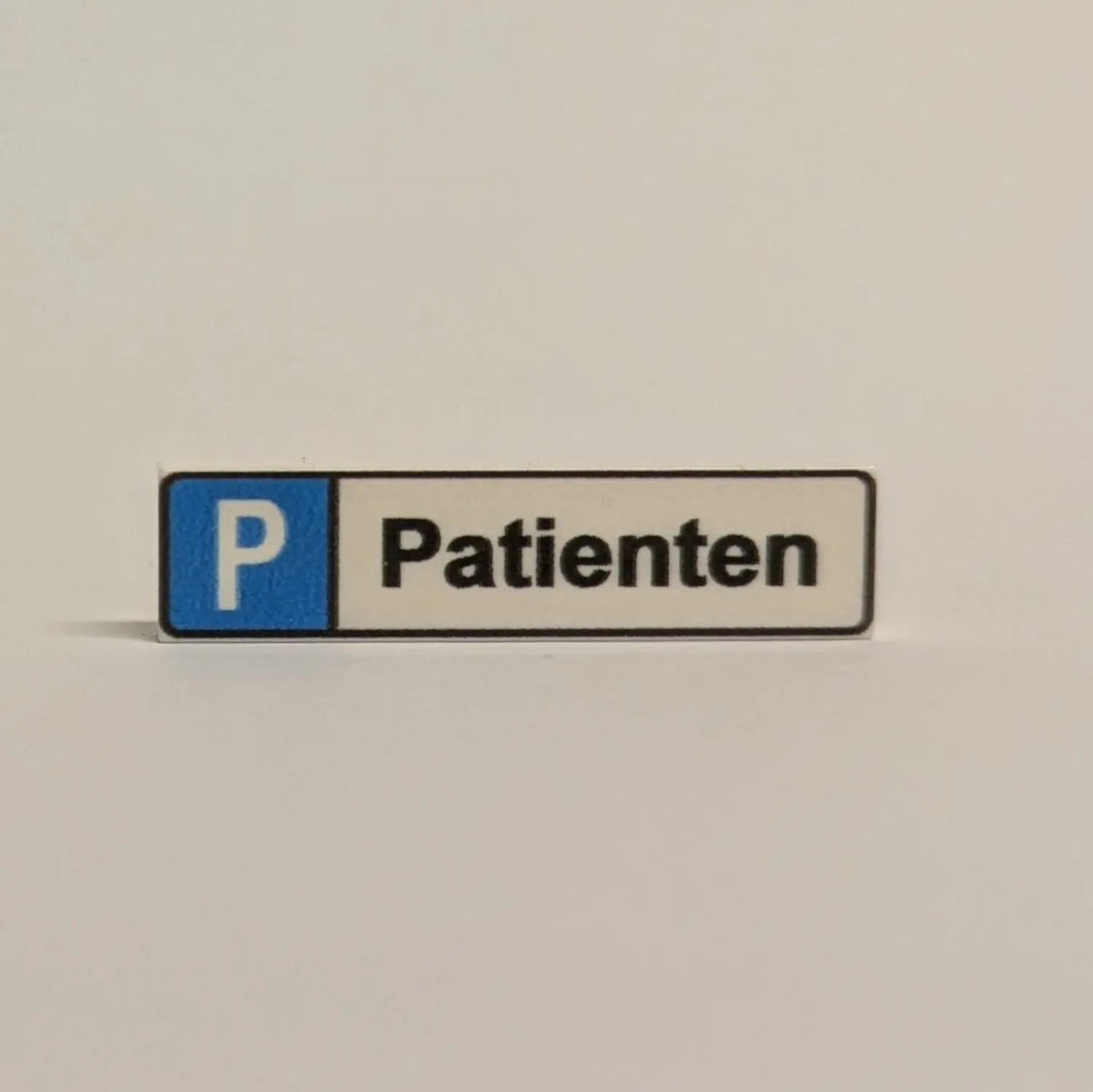 "Parkplatzkennzeichen" 1x4 Tile zur Auswahl
