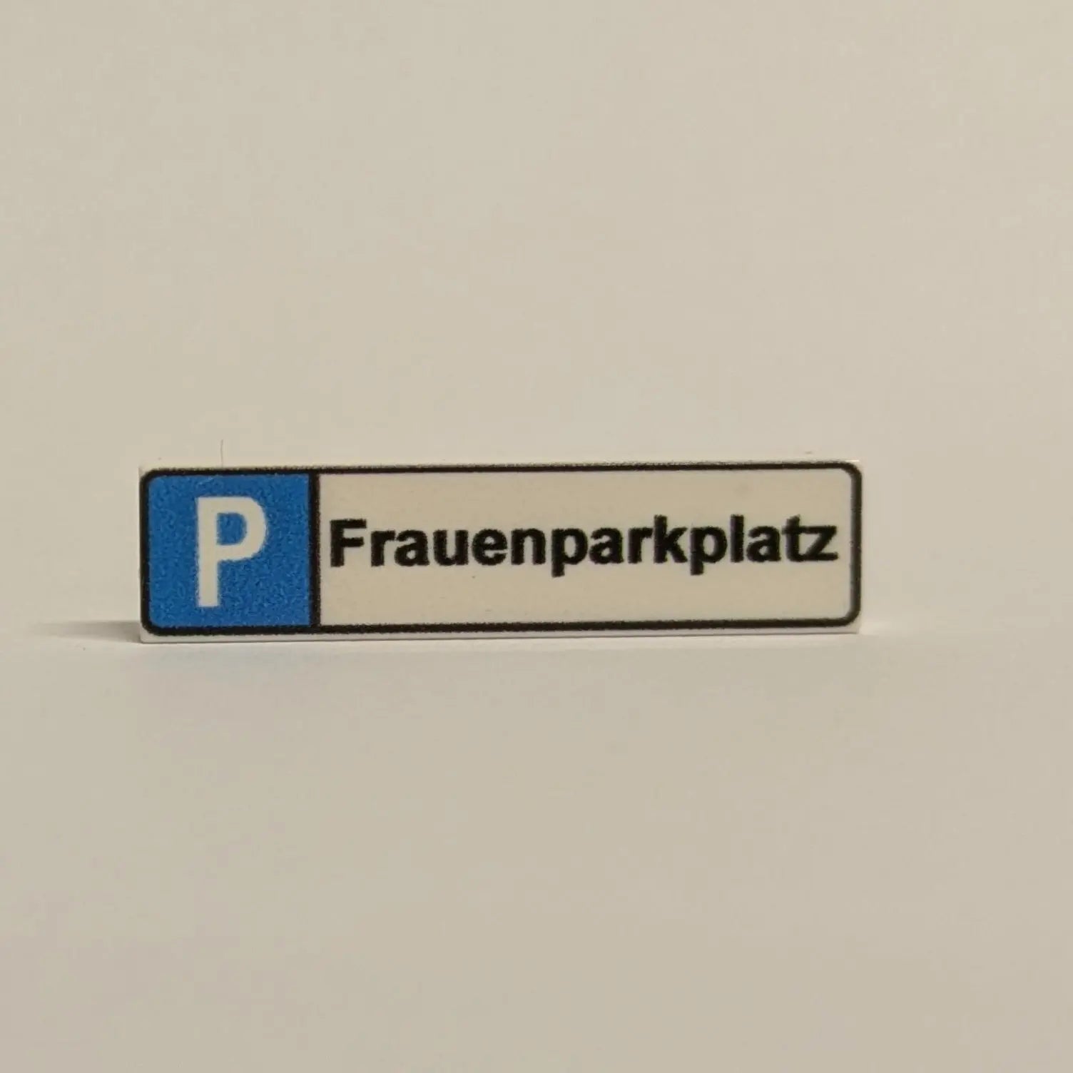 "Parkplatzkennzeichen" 1x4 Tile zur Auswahl