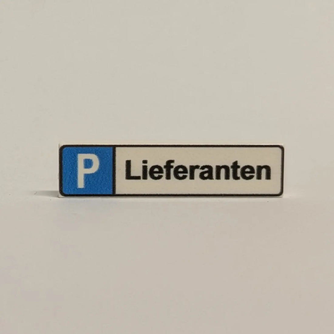 "Parkplatzkennzeichen" 1x4 Tile zur Auswahl