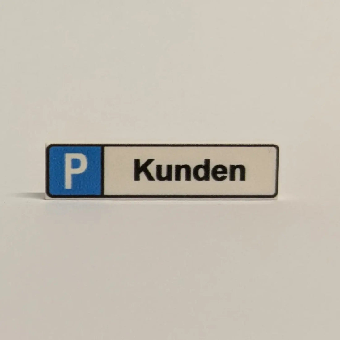 "Parkplatzkennzeichen" 1x4 Tile zur Auswahl