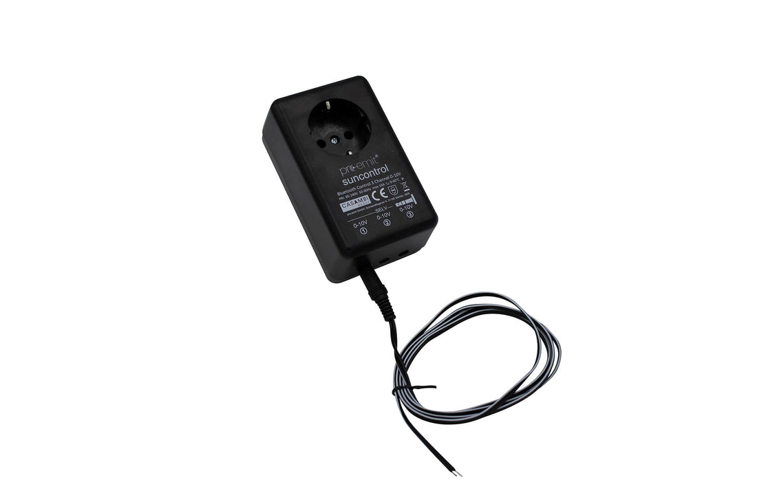 suncontrol – powered by Casambi | Bluetooth-Lichtsteuerung für LED-Growlampen (3× 0–10V, Relais, Timer & Szenen)
