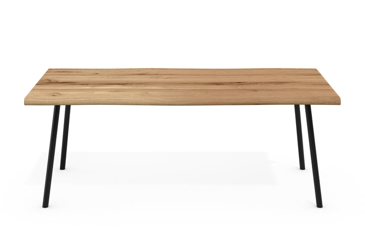 Esstisch OSKAR Eiche Massiv mit Baumkante – 4,5 cm Platte (aufgedoppelt), 4-Fuß Rundrohr schräg Metall Schwarz (180–240 cm)