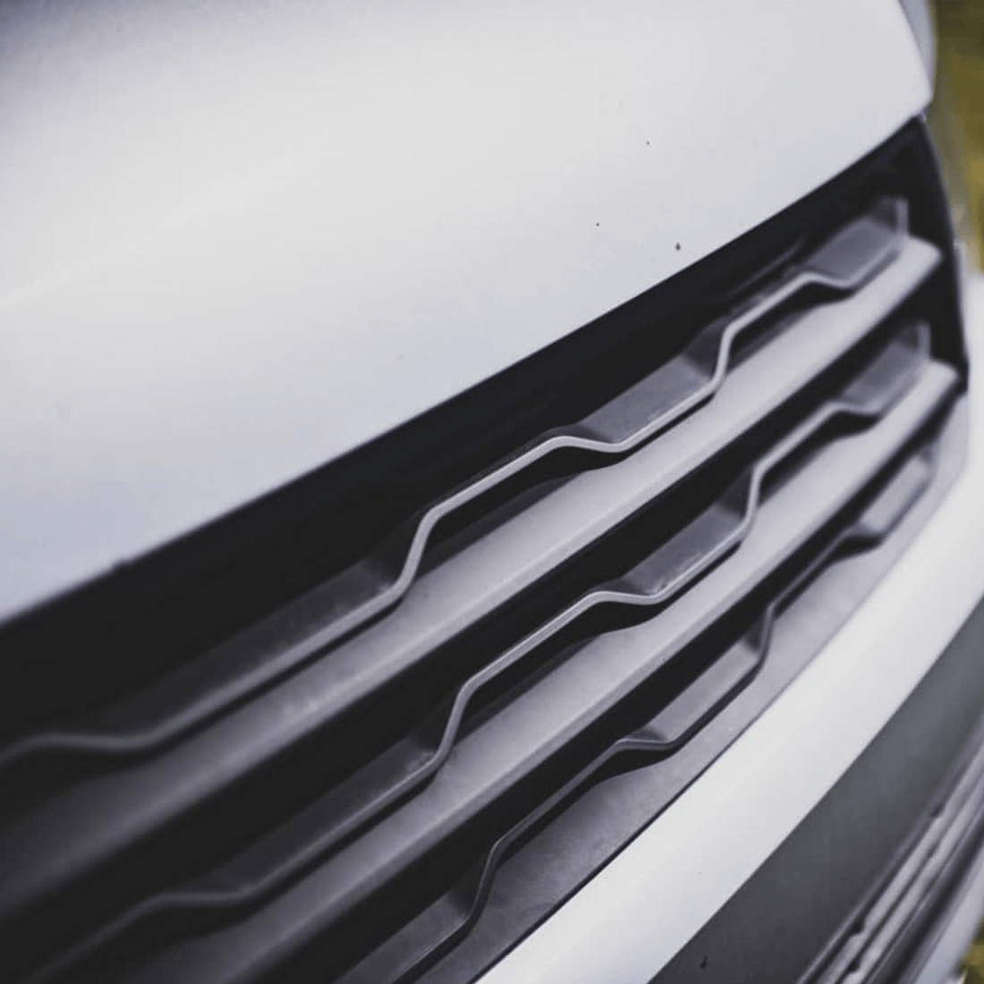 For VW T6 R-Line Front Grille (2 in 1) Badged/Badgeless - Matte Black