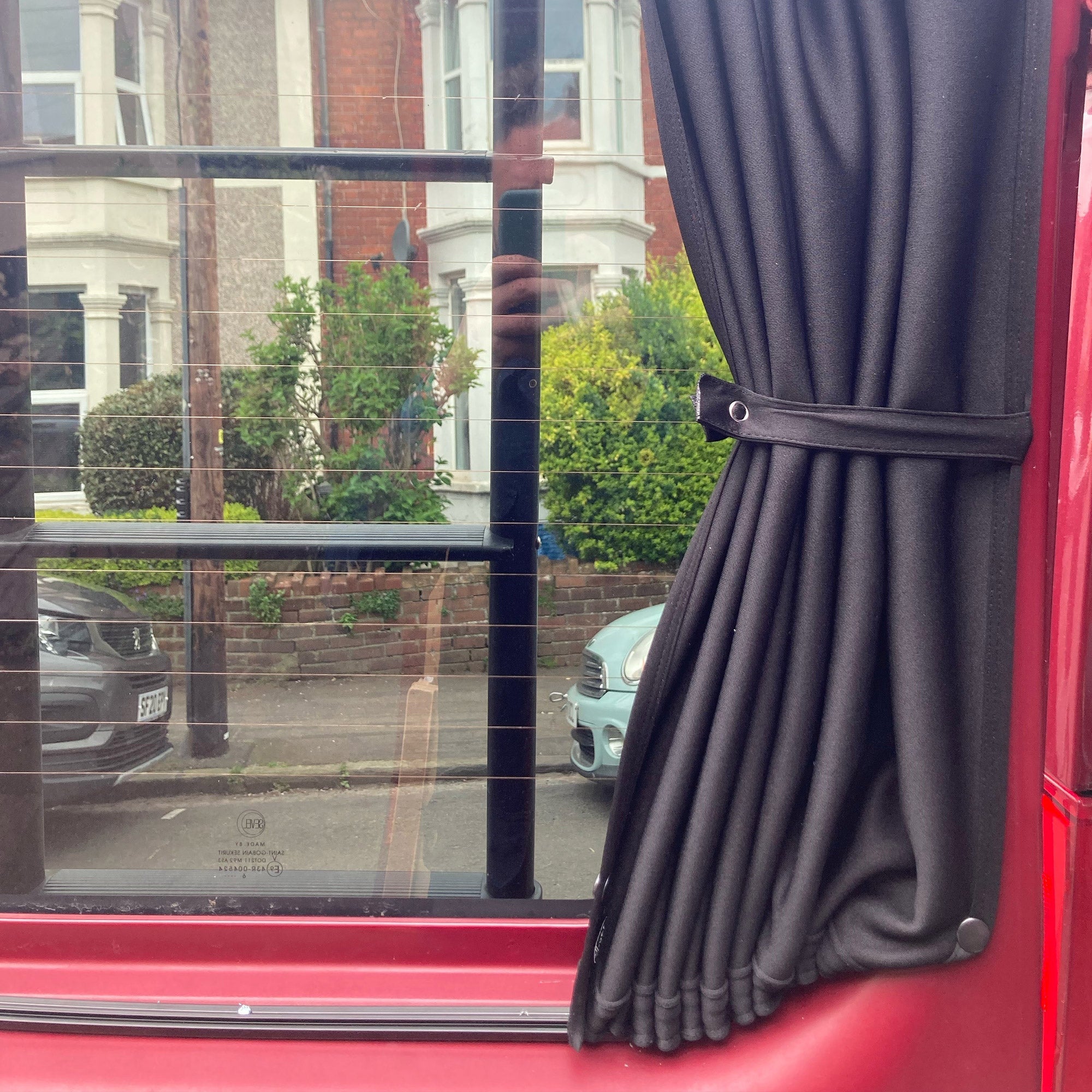 Toyota PROACE Premium Hecktürfenster Vorhang-Set (Barn Doors) – Blackout Curtain Kit 2-in-1 inkl. Montageset