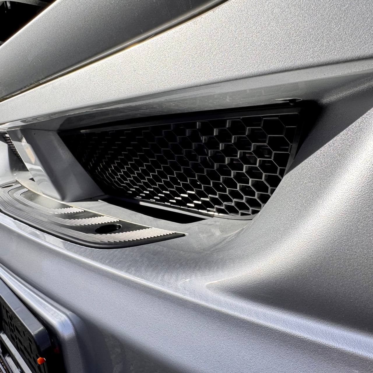 For Mercedes Sprinter 907 Front Bumper Honeycomb Mesh Grilles – Set of 2 - Van-X