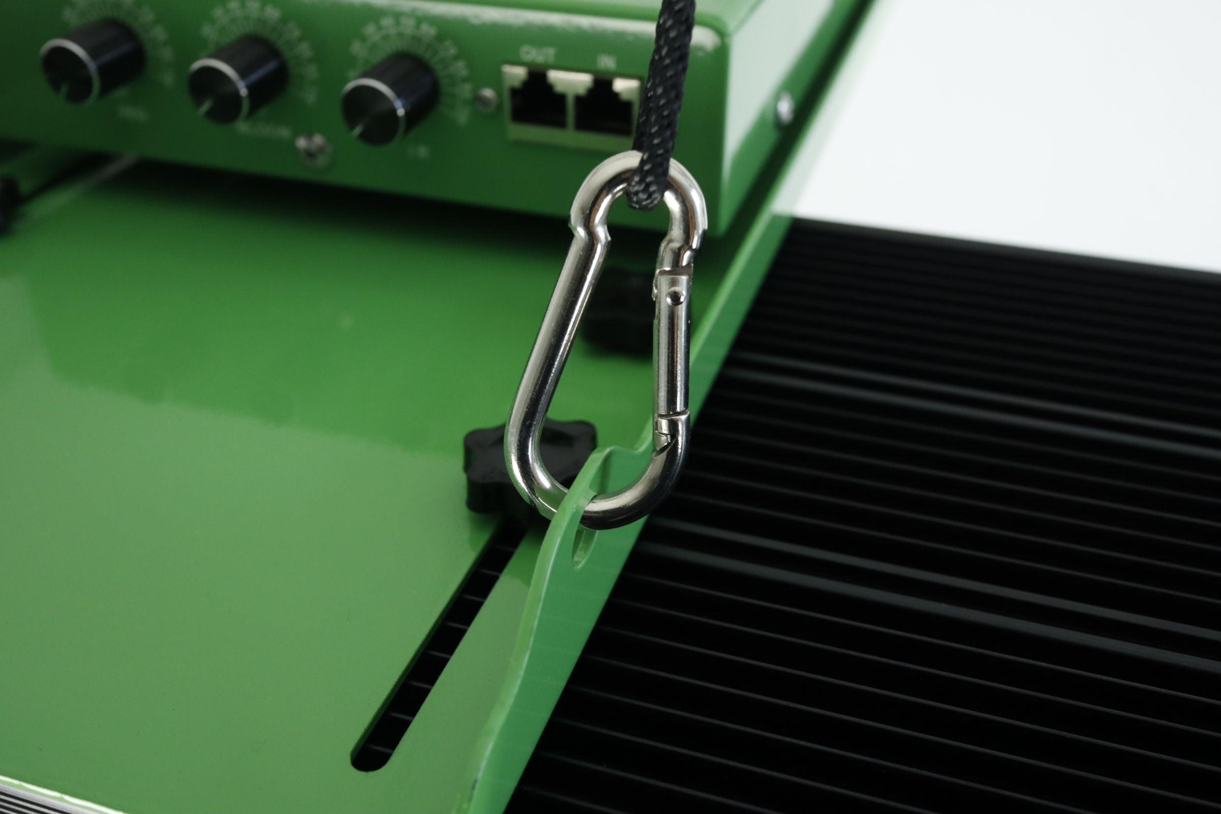 pro-emit Club – LED-Pflanzenlampe mit 3-Kanal-Steuerung, IP65 & 3,03 µmol/J