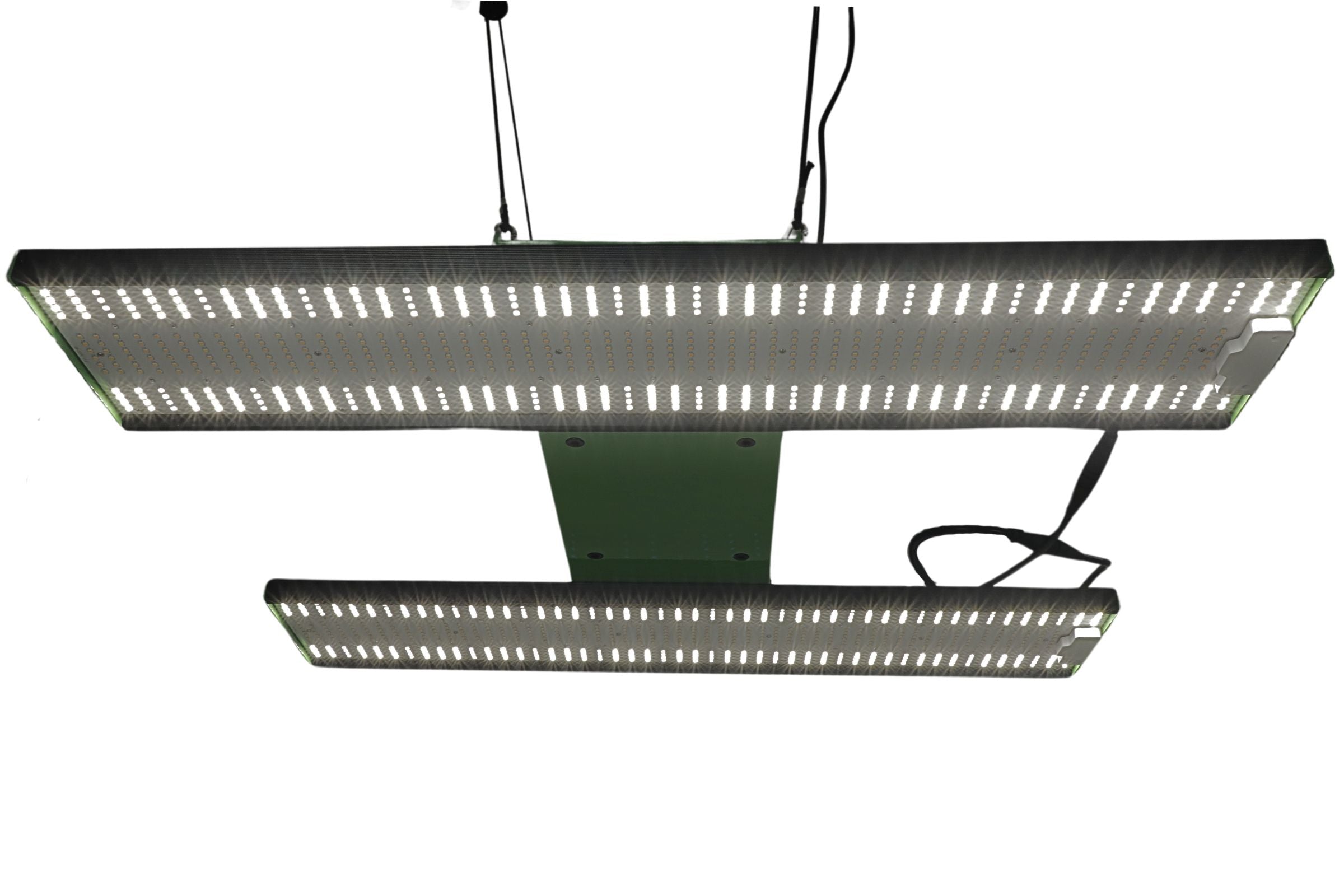 pro-emit Club – LED-Pflanzenlampe mit 3-Kanal-Steuerung, IP65 & 3,03 µmol/J