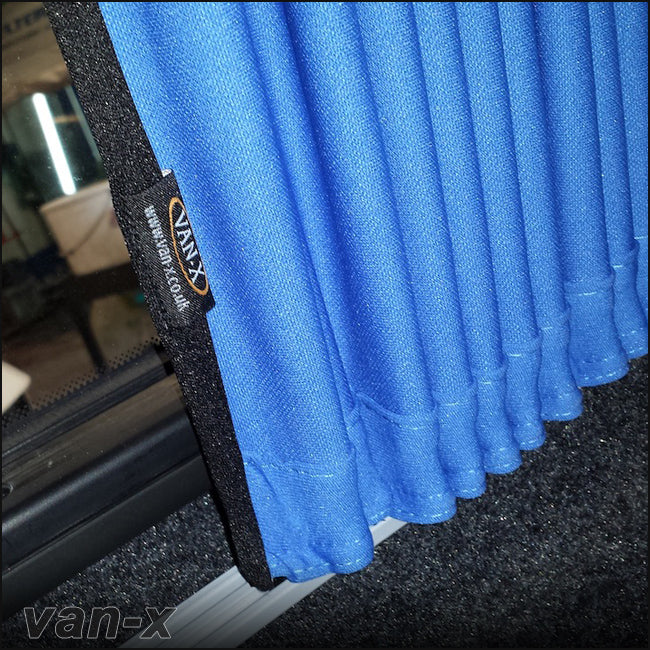 VW T5 Premium 2 x Seitenfenster Vorhänge – Van-X Blackout Curtains