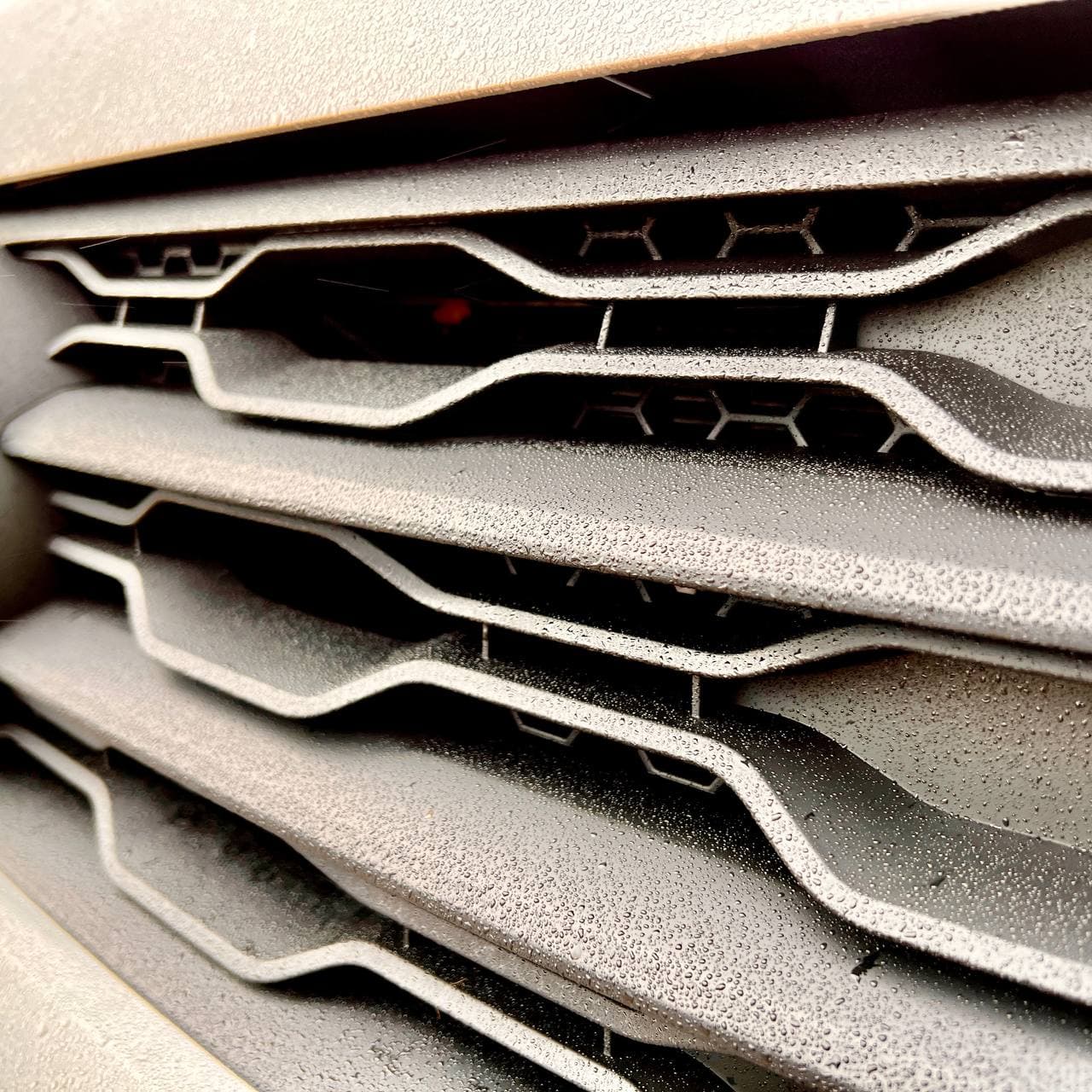 For VW T6 R-Line Front Grille (2 in 1) Badged/Badgeless - Matte Black