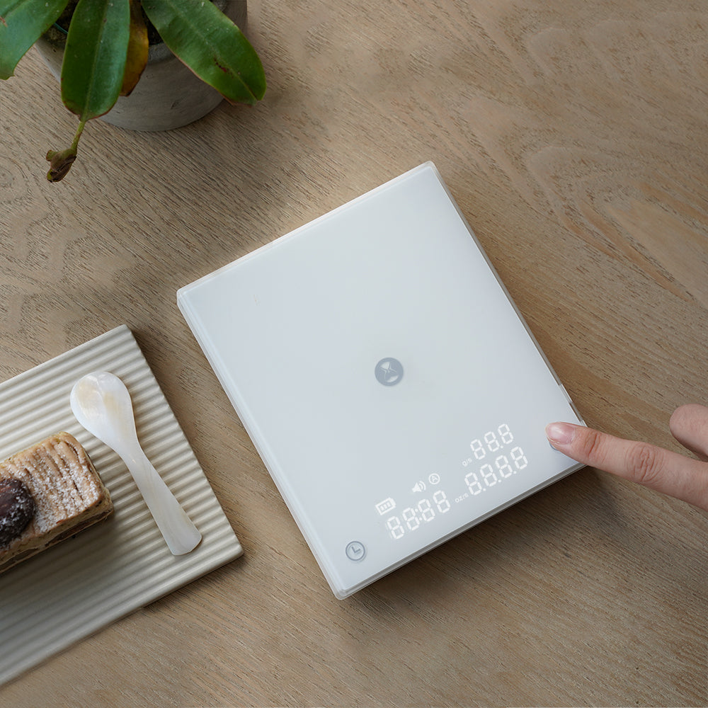 Timemore Mirror Basic Plus 2 Digital Scale – Precision Coffee Weighing