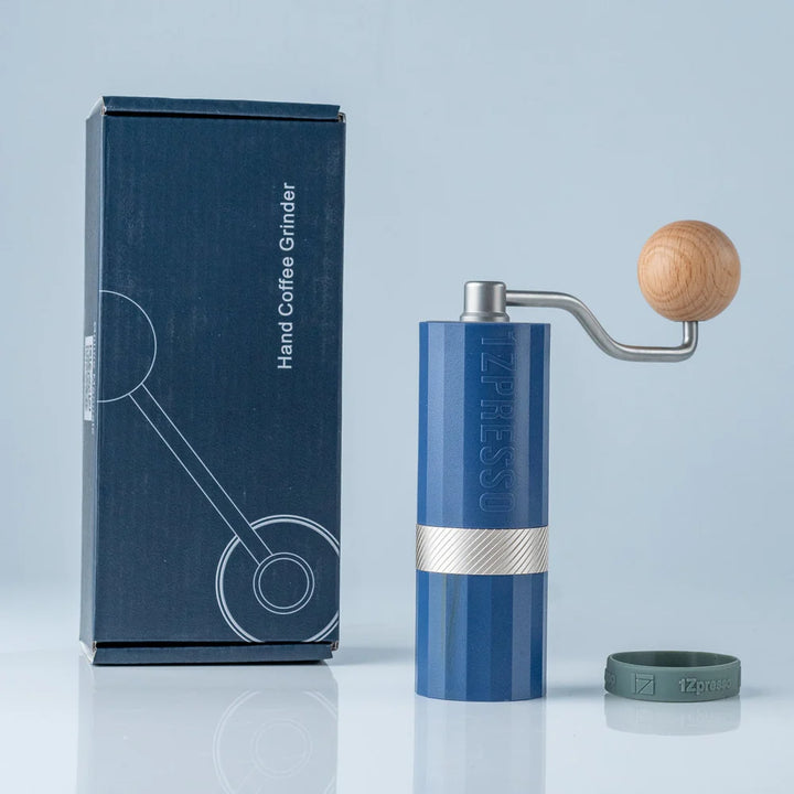 1Zpresso Q Air Manual Coffee Grinder – Compact, Lightweight, Durable, Ideal for Pour-Over Brewing, 4 Colors Available